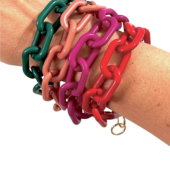 Weightless Acrylic Links Bracelet - Picture 4 of 4